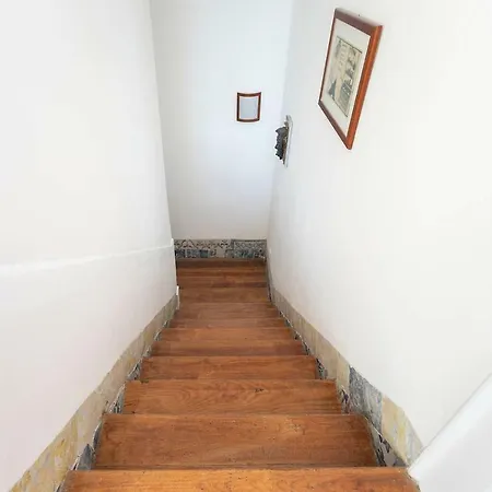 Spacious In Rato With Terrace Apartman *